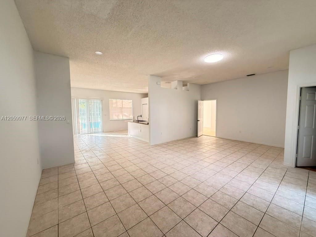 420 SE 23rd Ln, Unit 420, Homestead, FL 33033 Photo