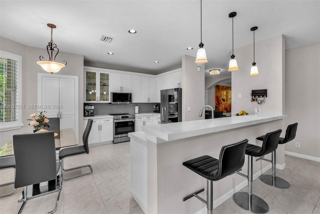 4110 Laurel Ridge Cir , Weston, FL 33331 Photo