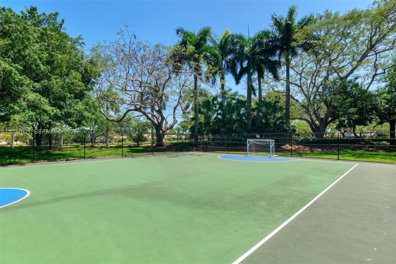 4110 Laurel Ridge Cir , Weston, FL 33331 Photo