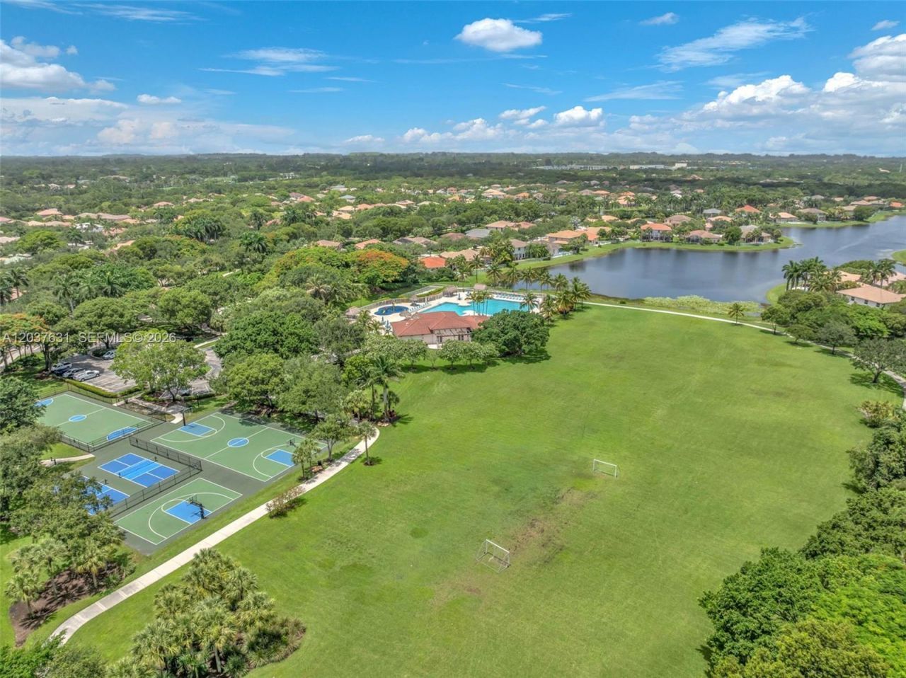 4110 Laurel Ridge Cir , Weston, FL 33331 Photo