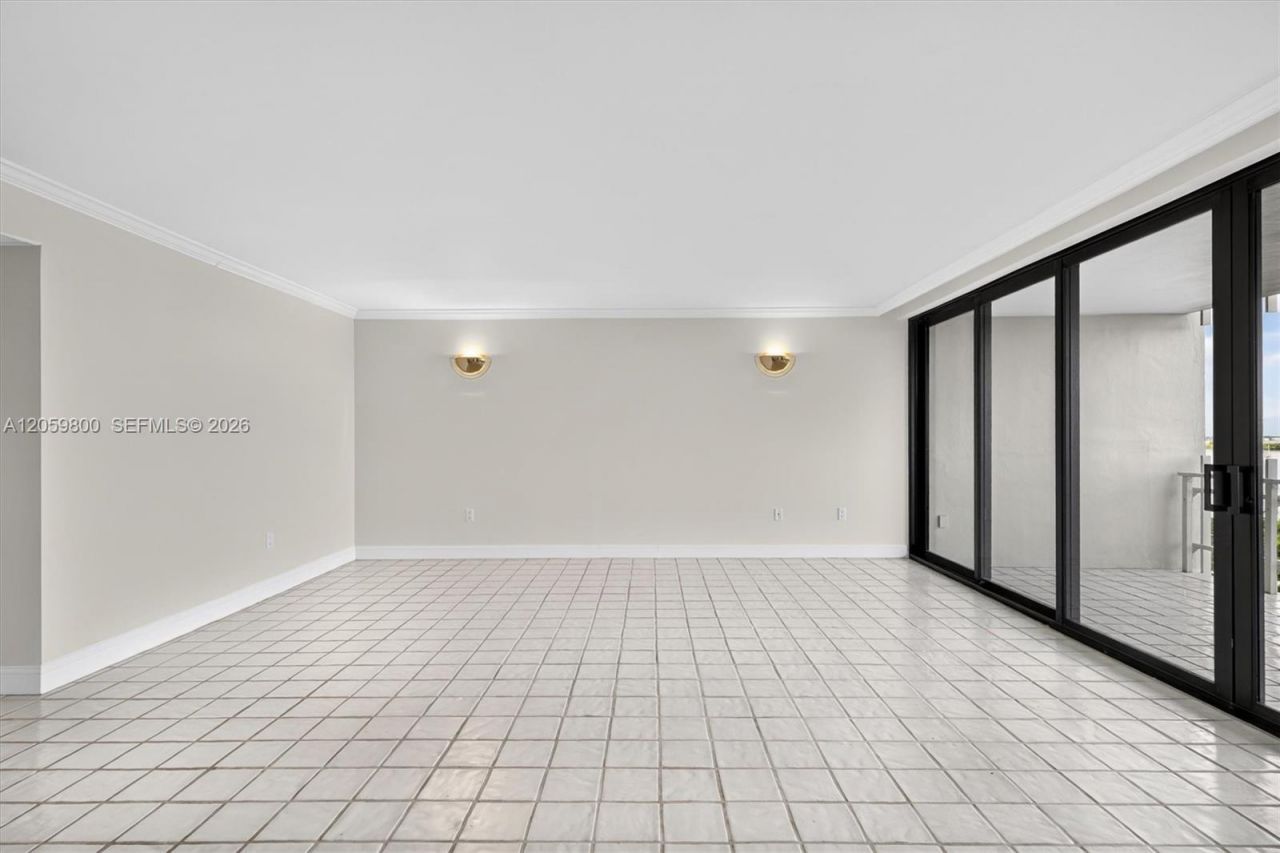 1 Grove Isle , Unit 506, Miami, FL 33133 Photo