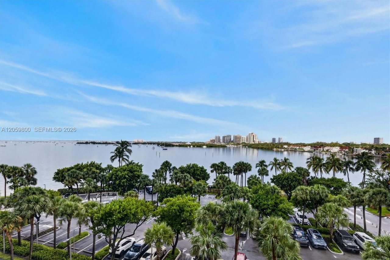 1 Grove Isle , Unit 506, Miami, FL 33133 Photo