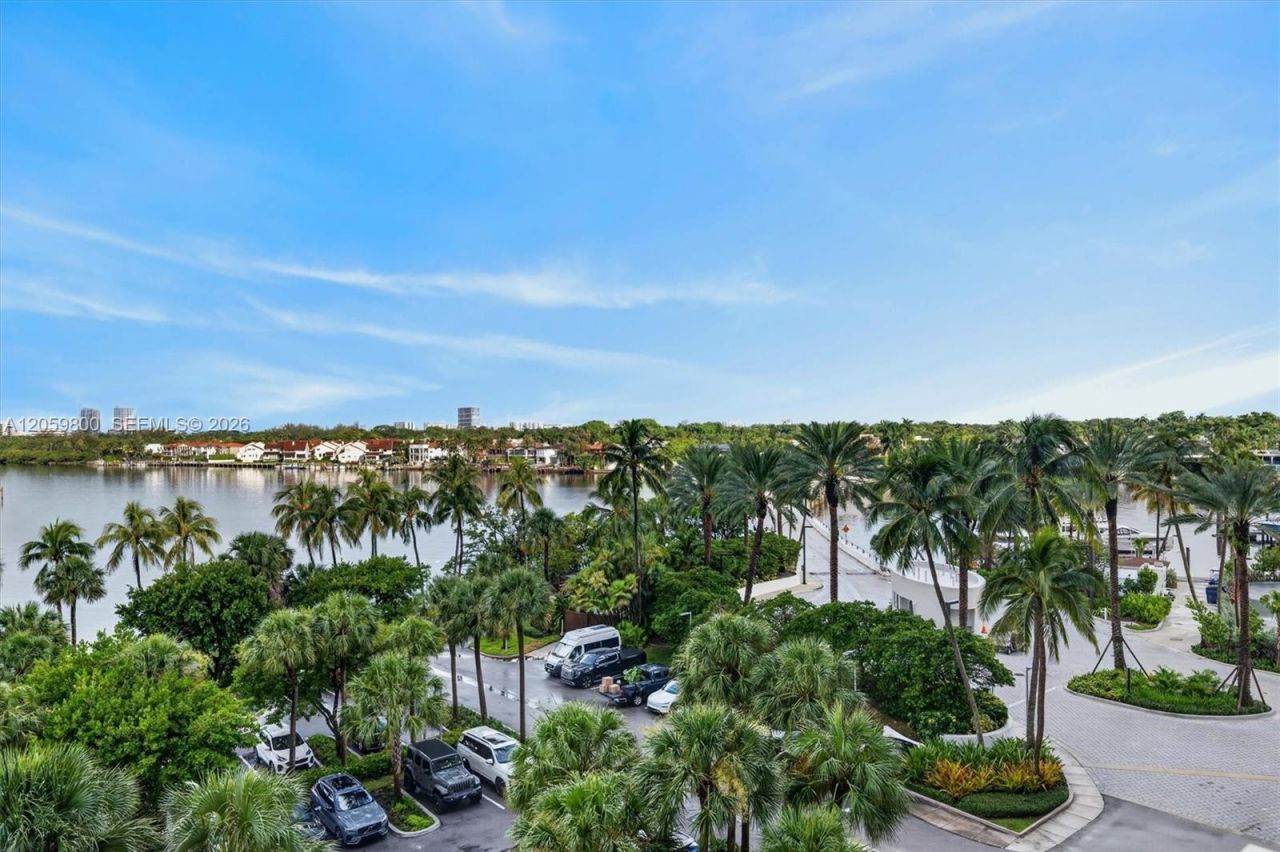 1 Grove Isle , Unit 506, Miami, FL 33133 Photo