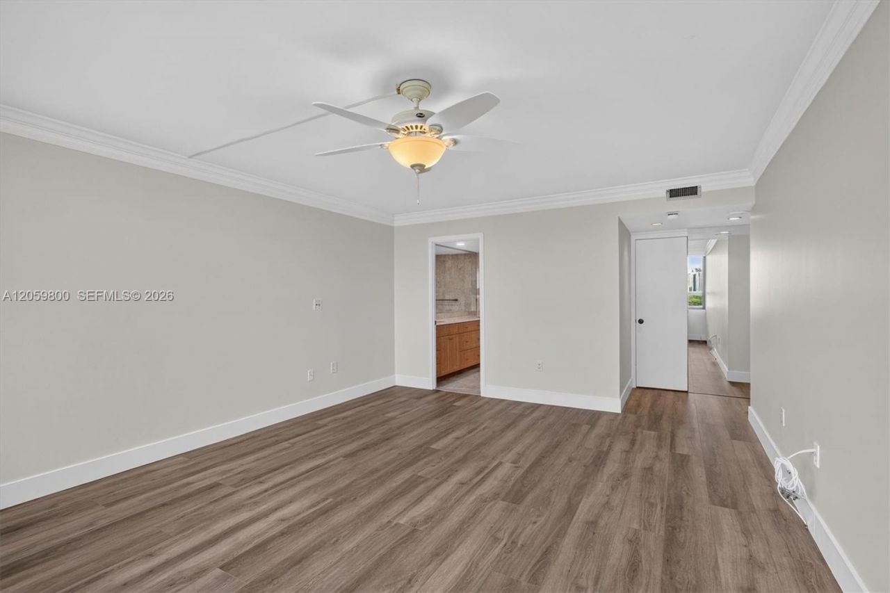 1 Grove Isle , Unit 506, Miami, FL 33133 Photo