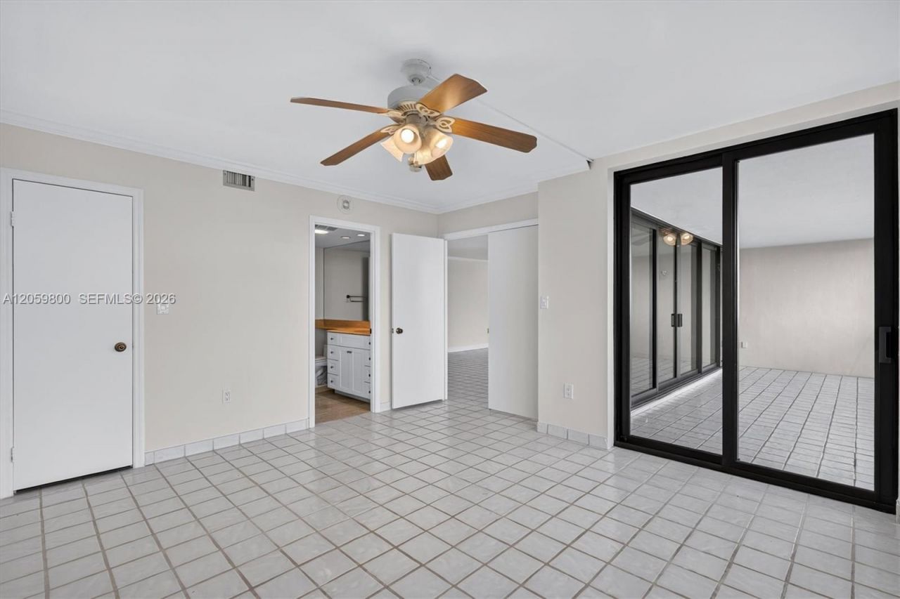 1 Grove Isle , Unit 506, Miami, FL 33133 Photo