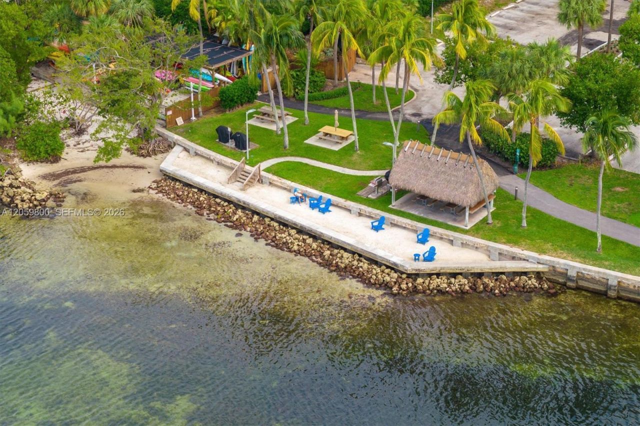 1 Grove Isle , Unit 506, Miami, FL 33133 Photo