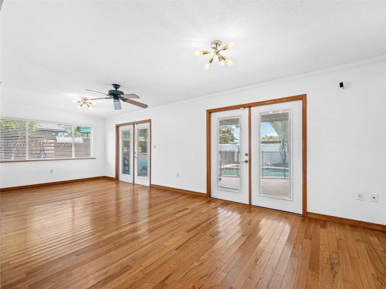 2021 N 52nd Ave, Hollywood, FL 33021 Photo