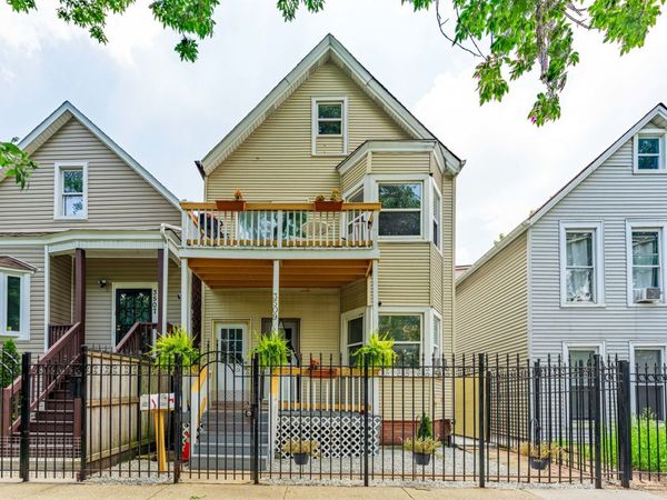 3509 W Dickens Avenue , Chicago, IL 60647