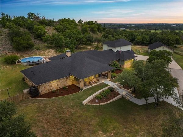 3699 Hott Lane , Weatherford, TX 76088