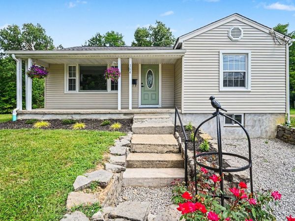 164 McMurchy Avenue, Bethel, OH 45106