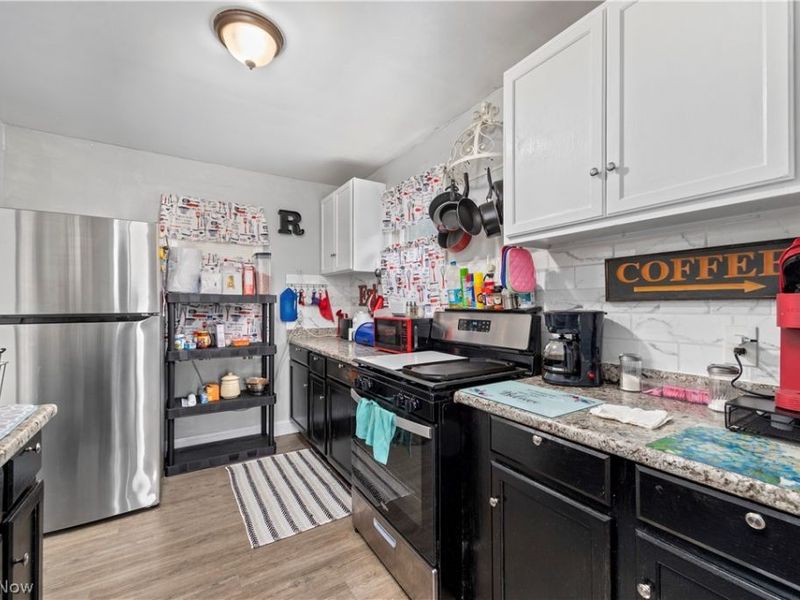 12502 Leeila Avenue, Cleveland, OH 44135 Photo 6