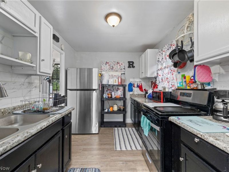 12502 Leeila Avenue, Cleveland, OH 44135 Photo 8