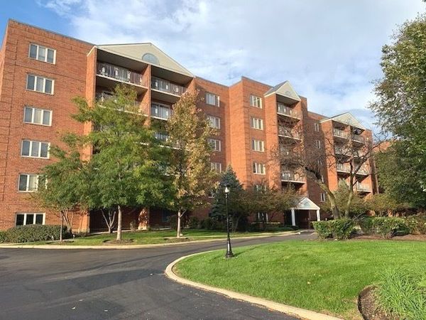 6540 W Irving Park Road , Unit 401, Chicago, IL 60634
