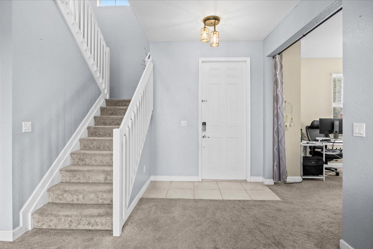 7432 NW Greenspring Street, Port Saint Lucie, FL 34987 Photo