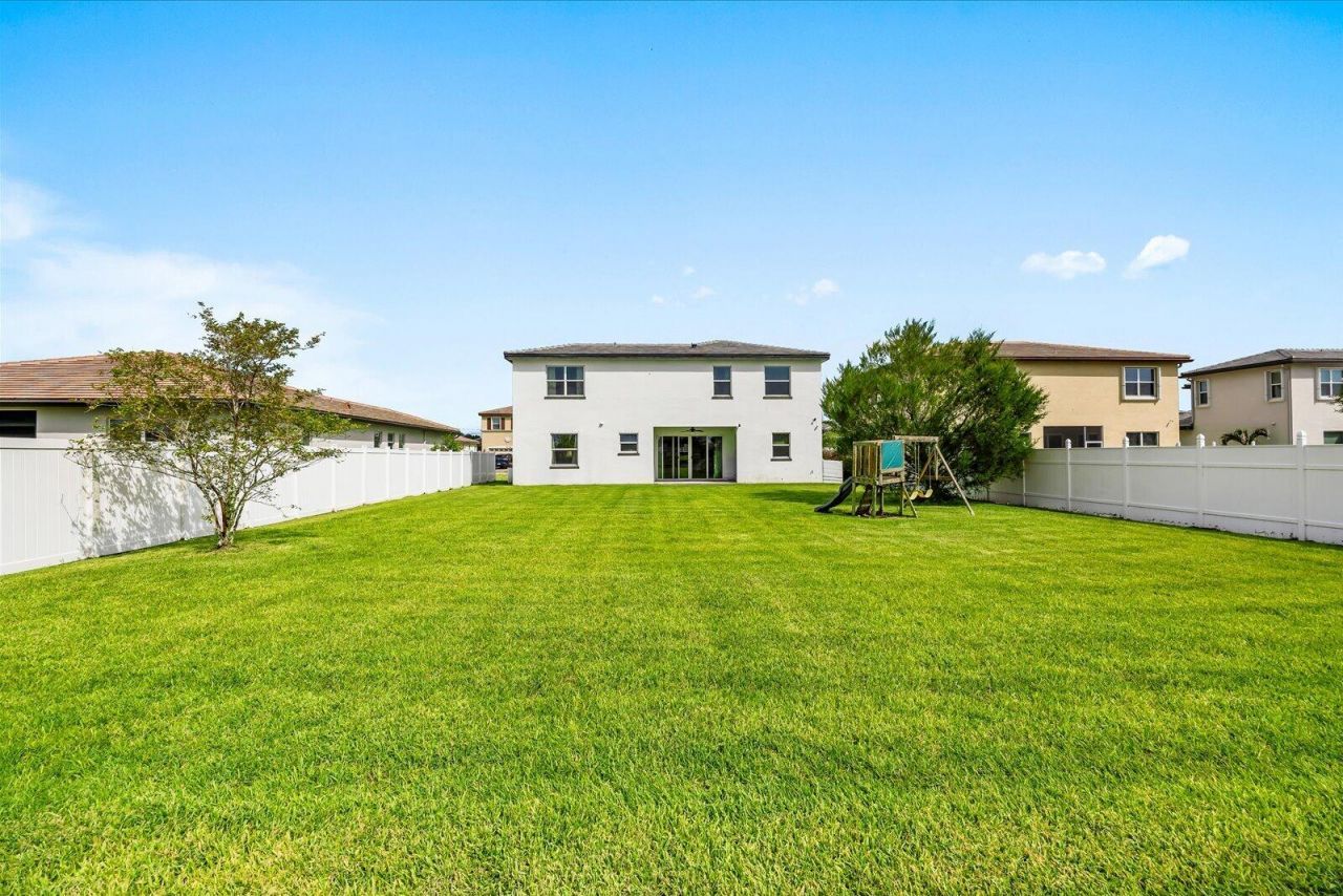 7432 NW Greenspring Street, Port Saint Lucie, FL 34987 Photo