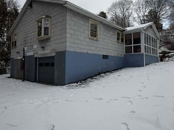 17 Allen Street , Catskill, NY 12414