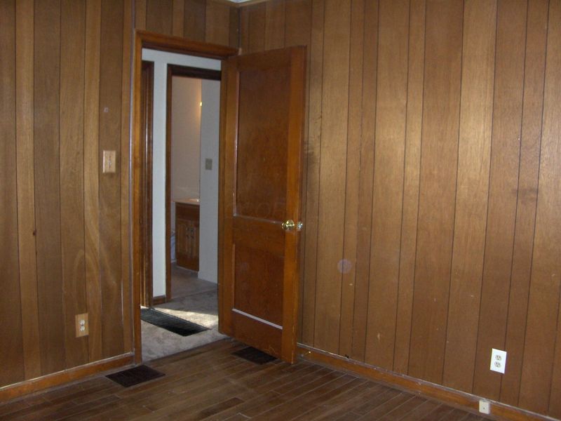 815 Chestershire Road , Columbus, OH 43204 Photo 7