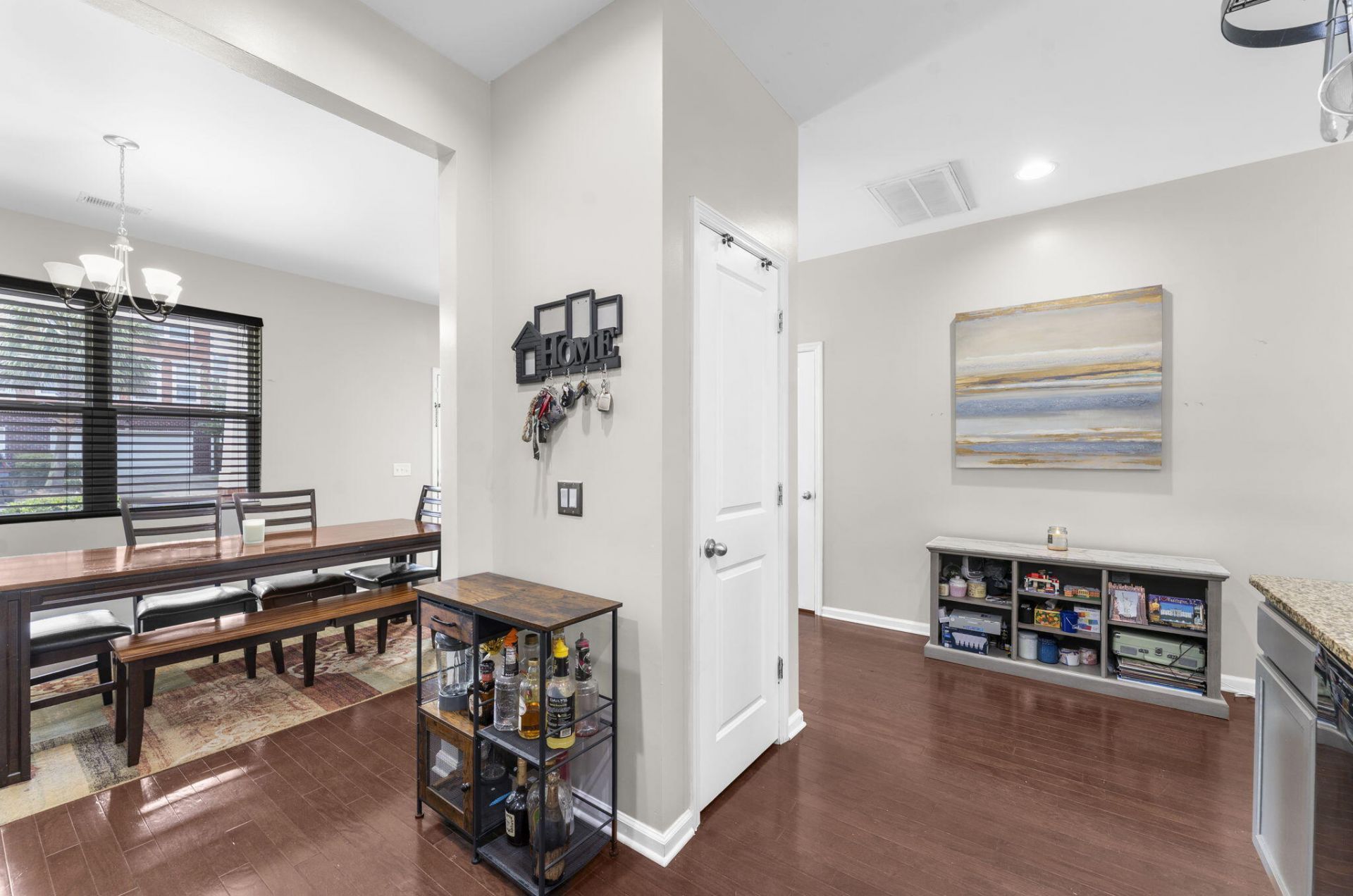 9063 Parlor Drive Photo 11