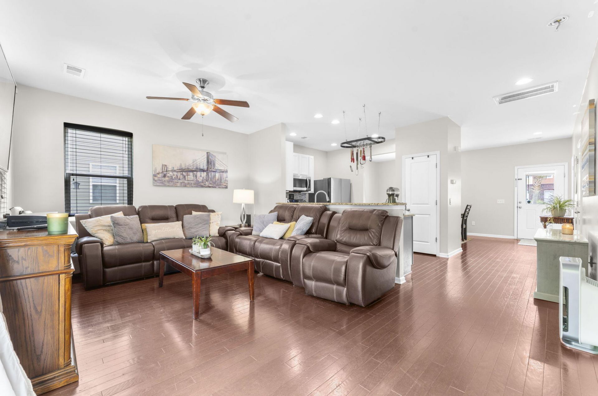 9063 Parlor Drive Photo 13