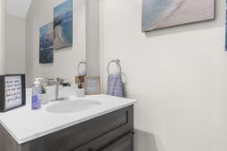 9063 Parlor Drive photo 4