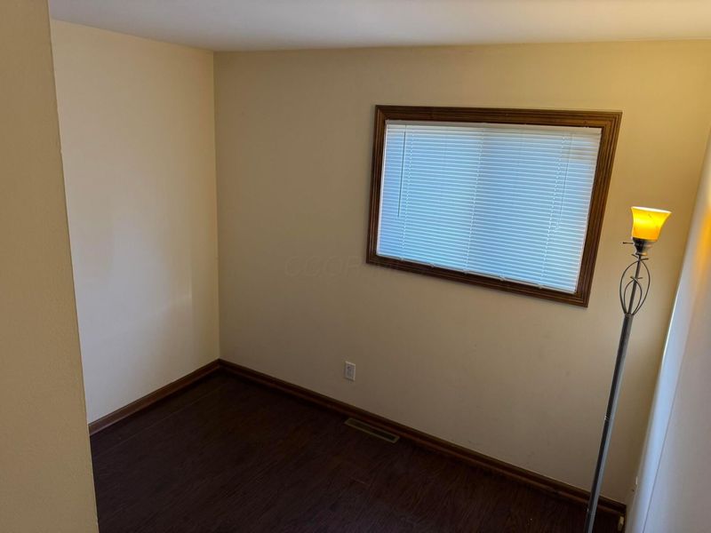 3908 Glenfield Road , Columbus, OH 43232 Photo 12