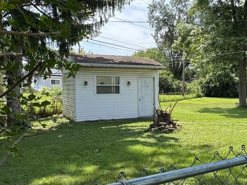 3908 Glenfield Road , Columbus, OH 43232 Photo 16