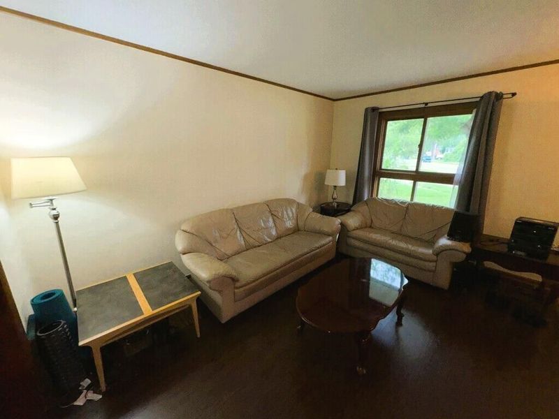 3908 Glenfield Road , Columbus, OH 43232 Photo 7