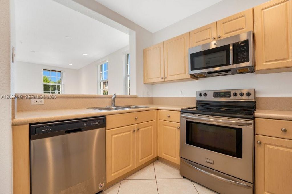 480 SW 147th Ave, Unit 4616, Pembroke Pines, FL 33027 Photo