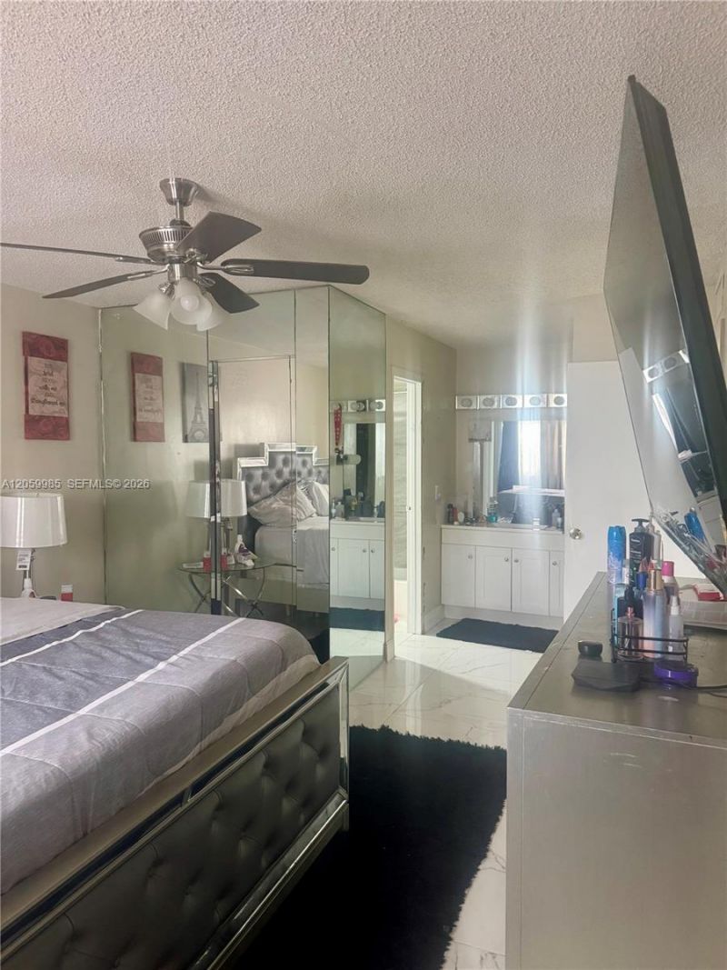 6361 N Falls Cir Dr , Unit 311, Lauderhill, FL 33319 Photo