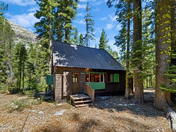 17395 42 Mile Stone Road, Unit 5, Twin Bridges, CA 95735