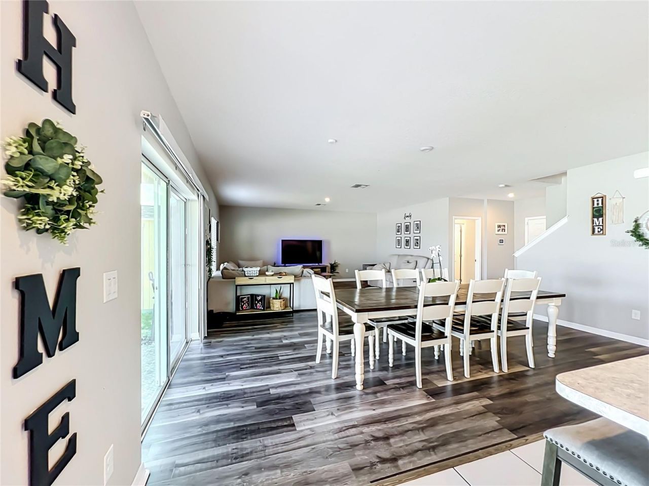 405 Kestrel Drive , Groveland, FL 34736 Photo