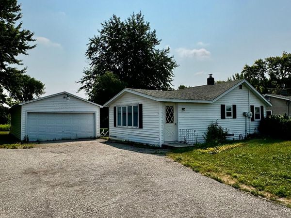 2210 US Highway 59 , Mahnomen, MN 56557