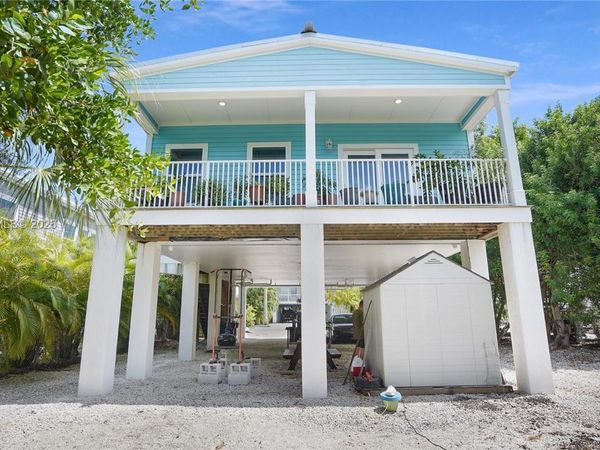 31169 Avenue G , Big Pine, FL 33043