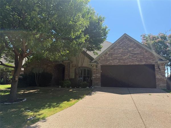 309 Bay Hill Court, Willow Park, TX 76008