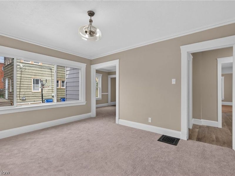 18104 Windward Road, Cleveland, OH 44119 Photo 12