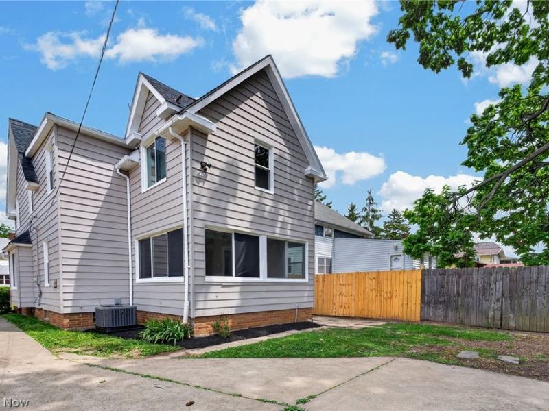 18104 Windward Road, Cleveland, OH 44119 Photo 23