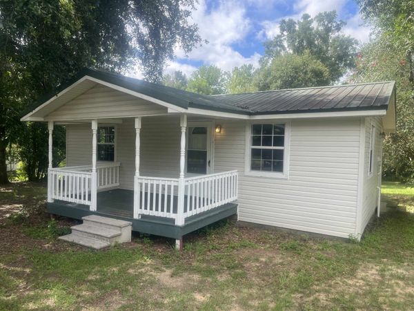 179 Smith Lane , Chattahoochee, FL 32324