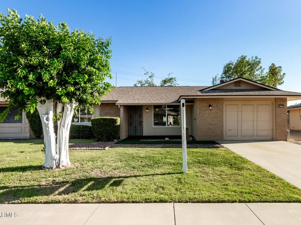 11035 W TONADA Drive, Sun City, AZ 85351