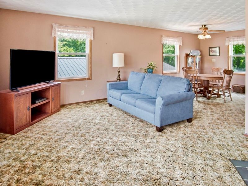 4210 Old Wheeling Road , Zanesville, OH 43701 Photo 24