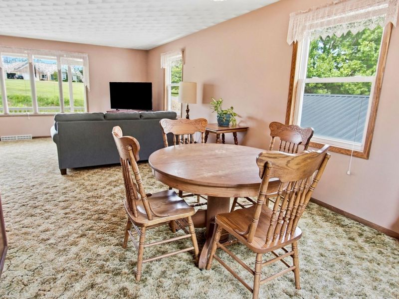 4210 Old Wheeling Road , Zanesville, OH 43701 Photo 27