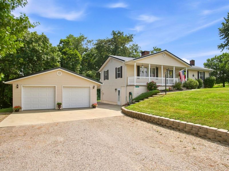 4210 Old Wheeling Road , Zanesville, OH 43701 Photo 3