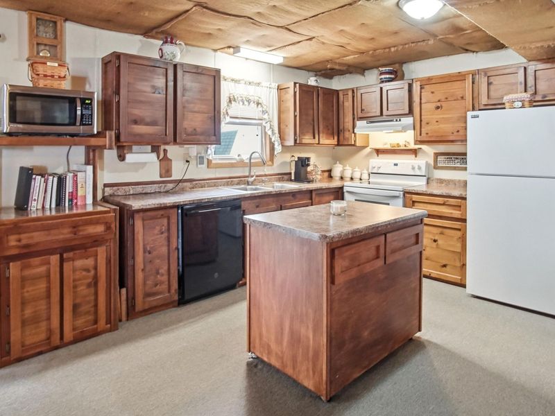 4210 Old Wheeling Road , Zanesville, OH 43701 Photo 41