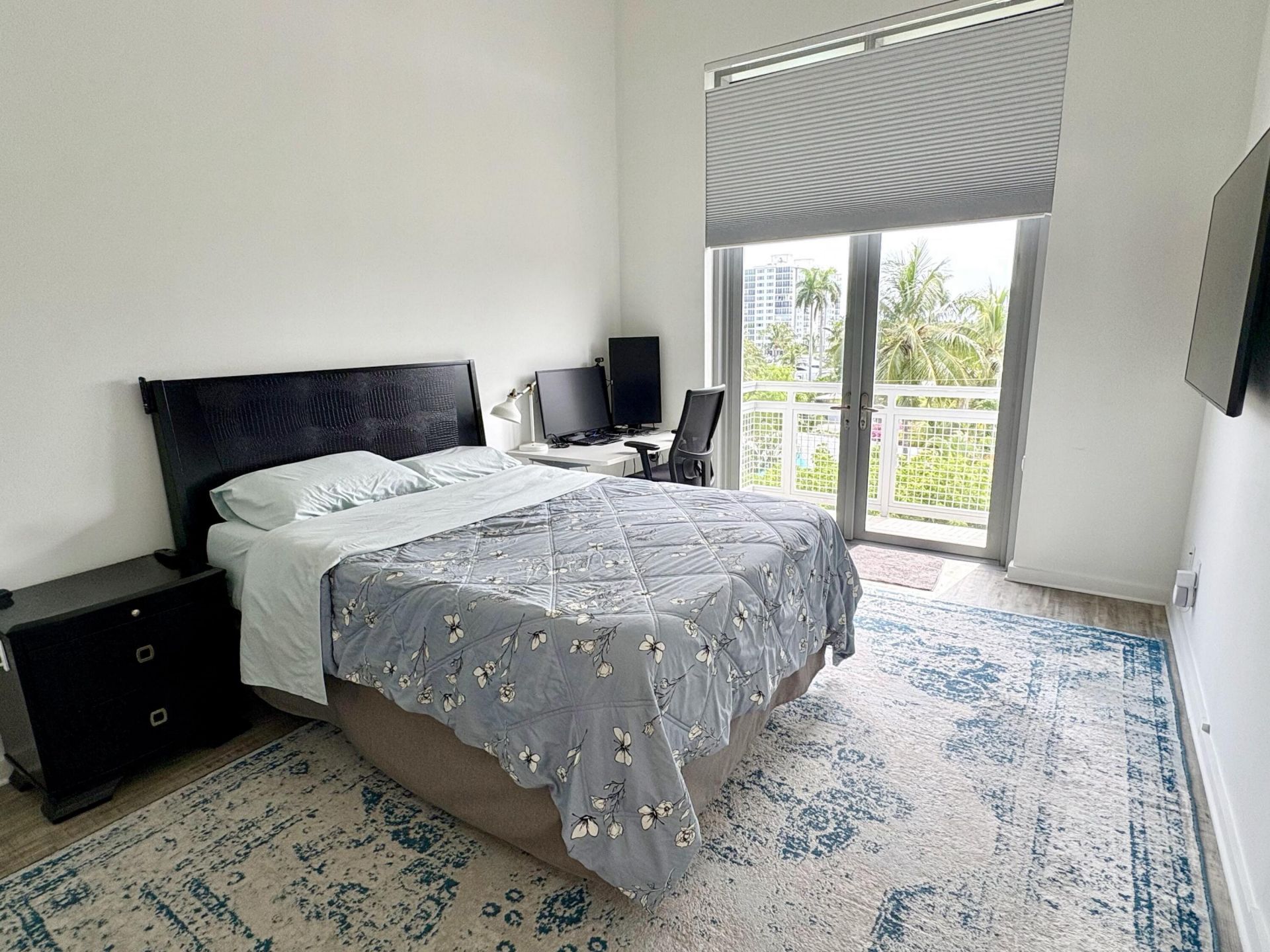 335 SE 6th Avenue, Unit 402, Delray Beach, FL 33483 Photo