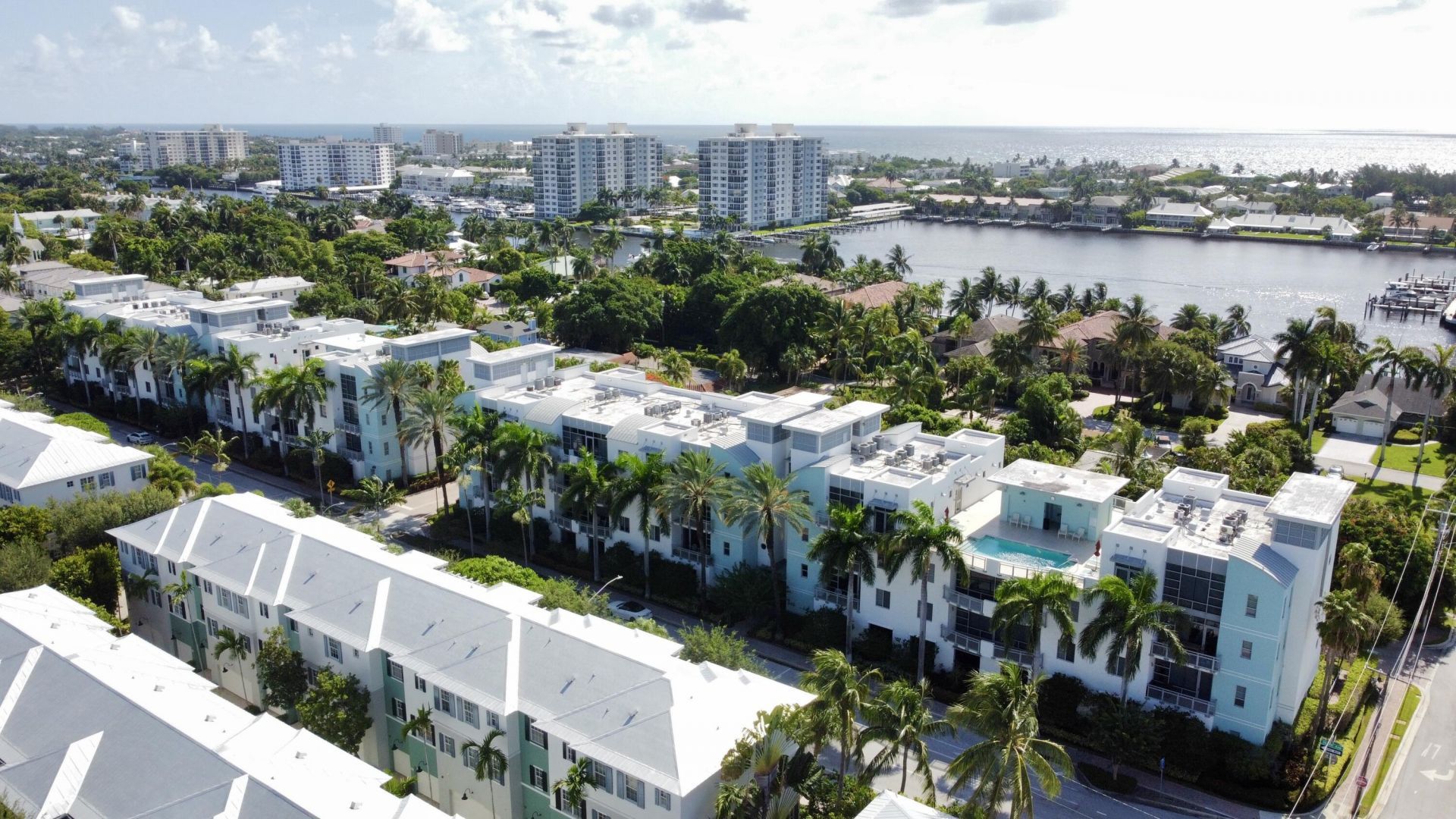 335 SE 6th Avenue, Unit 402, Delray Beach, FL 33483 Photo
