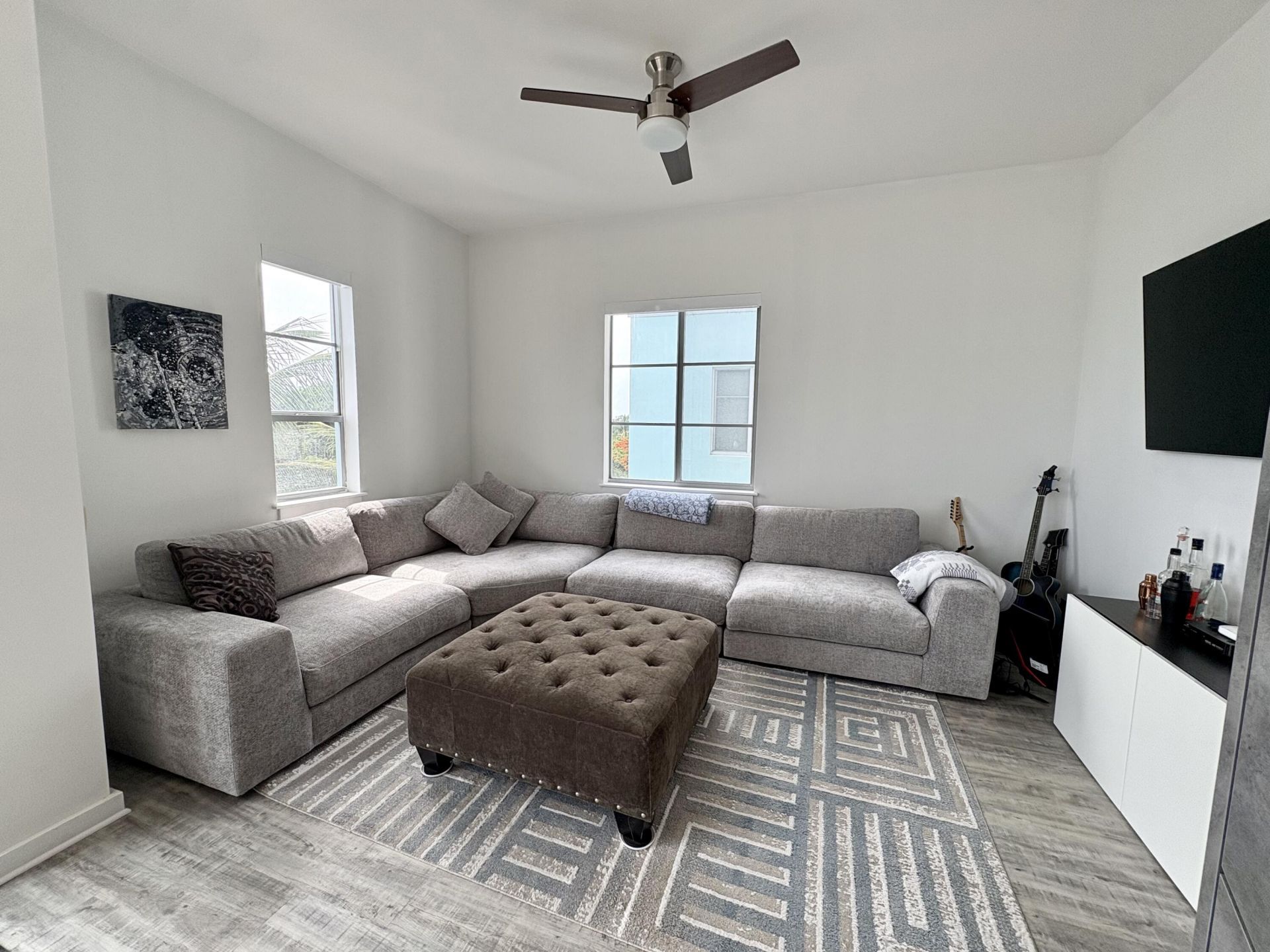 335 SE 6th Avenue, Unit 402, Delray Beach, FL 33483 Photo