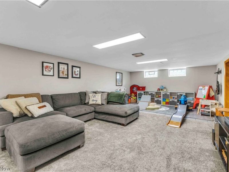 9605 Boundary Lane , Parma, OH 44130 Photo 23