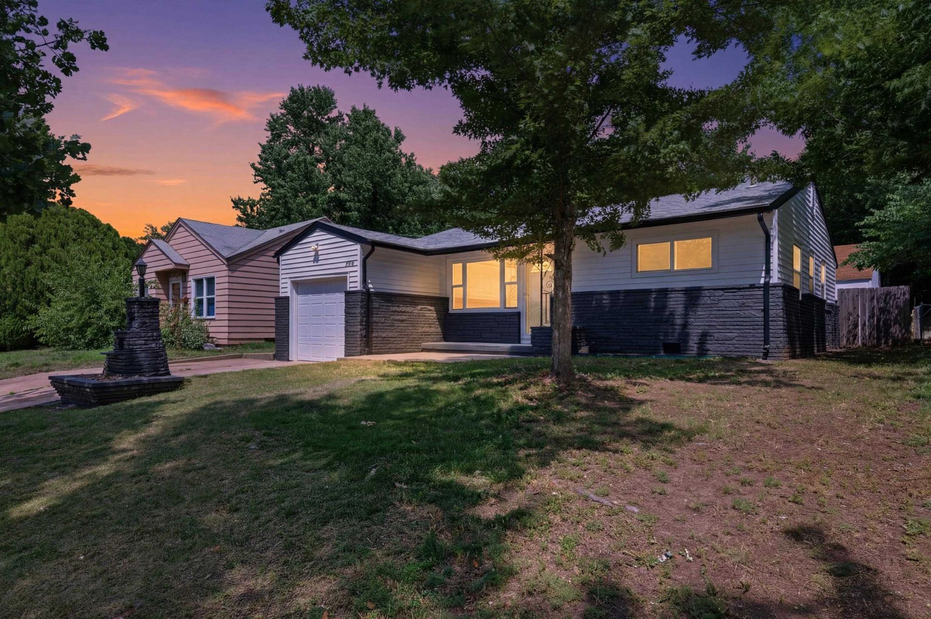 2308 S Belmont Ave, Wichita, KS 67218 Main Photo