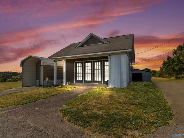 849 Cochran Avenue, Albertville, AL 35951