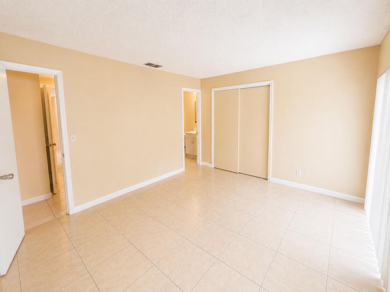 4125 Woodside Drive, Unit 4, Coral Springs, FL 33065 Photo