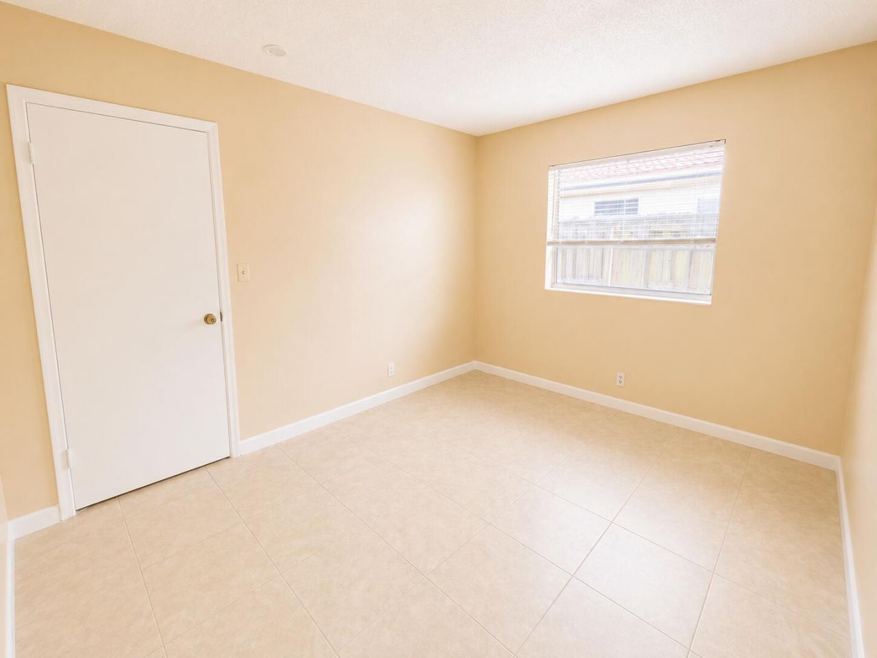 4125 Woodside Drive, Unit 4, Coral Springs, FL 33065 Photo